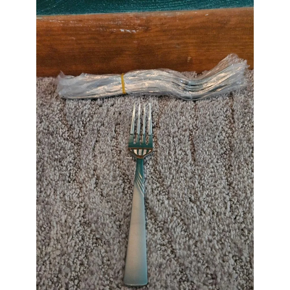 New Corelle 45 Piece Flatware Set in Frost with Hostess Set